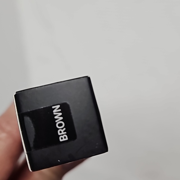 Younique Moodstruck Epic Mascara in Brown - for legendary lashes - Picture 4 of 6